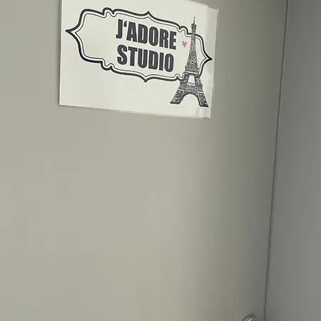 Jadore *